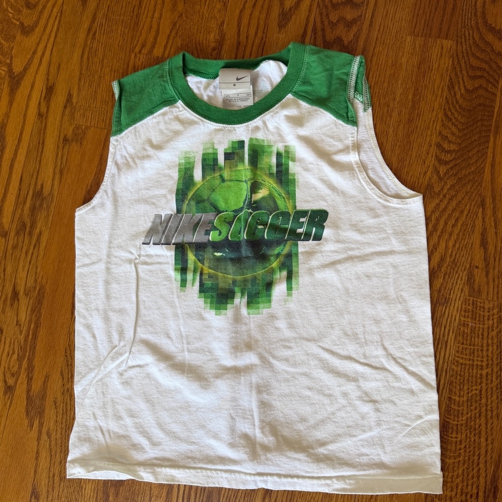 Nike Kids Soccer Graphic Tank White Green Sleeveless Size S 8 Like New